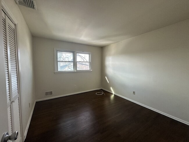 Photo - 12 Lincoln Ave Unit 2