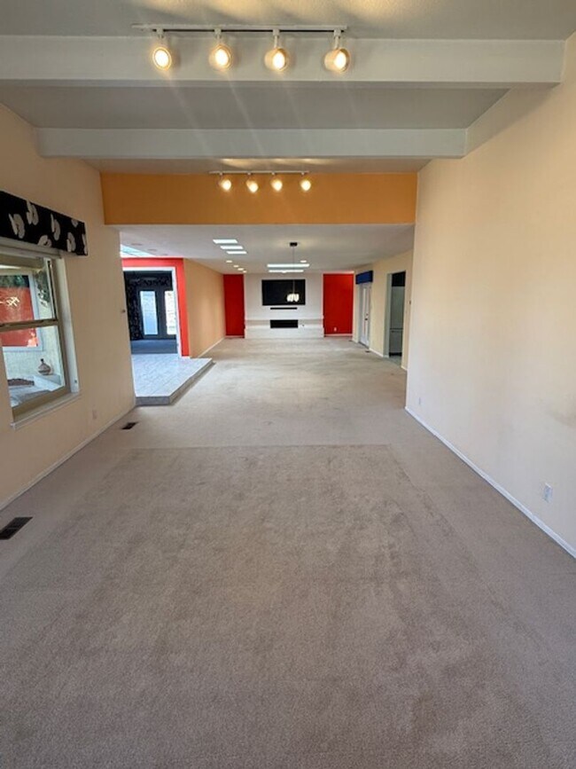 Photo - Beautiful NE Heights Neighborhood Executive style home with a Large back yard that has a full siz...