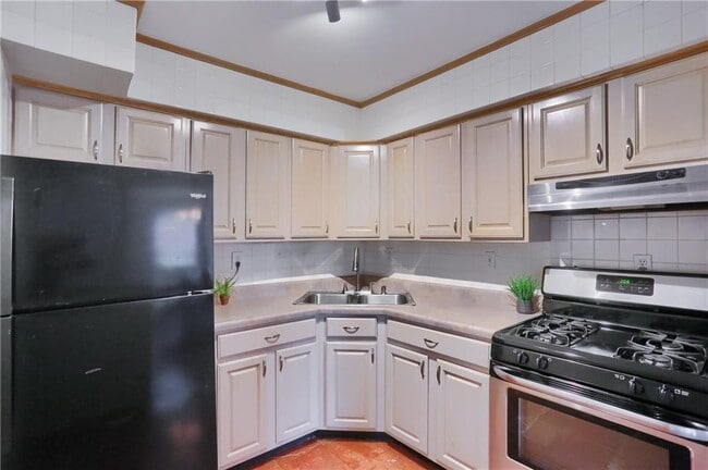 Photo - 1200 College Park Dr Unit #2