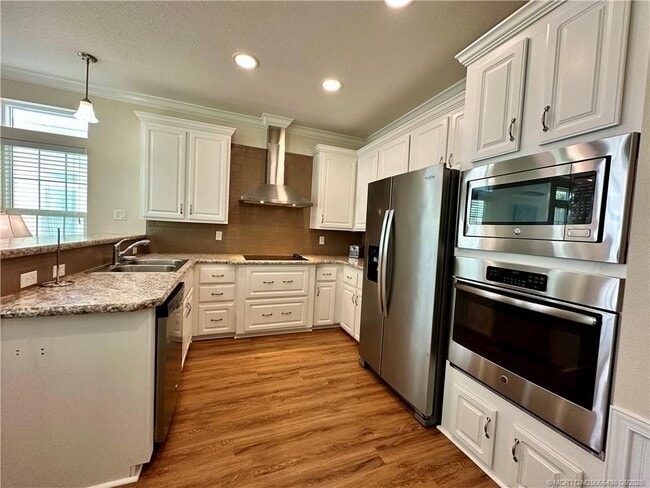 Photo - 437 NE Intercoastal Dr