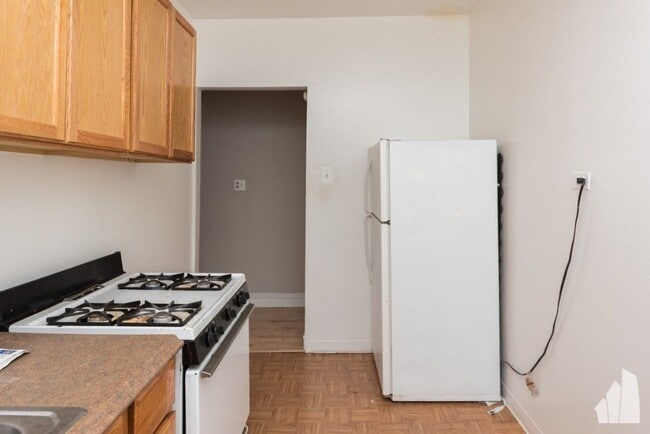 Photo - 5662 N Ridge Ave