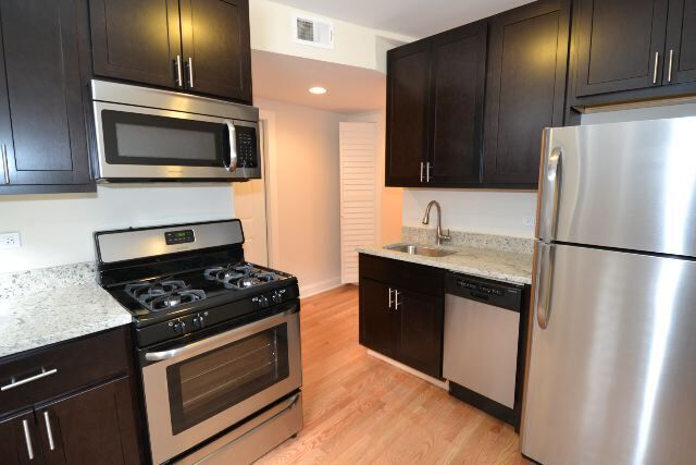 Photo - 4041.5 N Ashland Ave Unit S-G