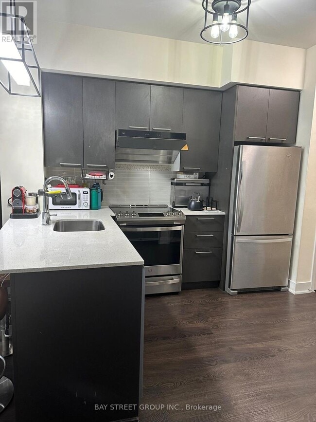 Photo - 30 Roehampton Ave Unit 417