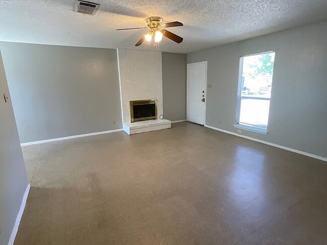 Photo - Duplex in the Heart of South Austin Unit B