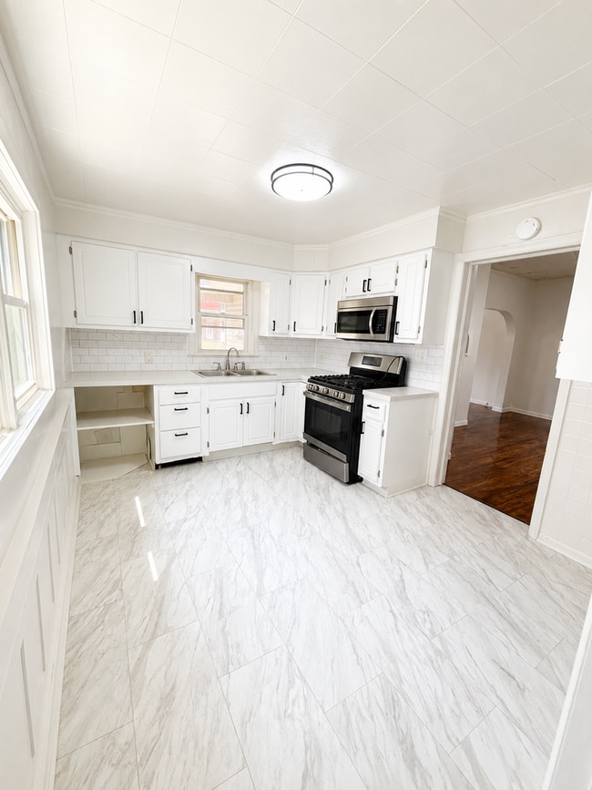 Photo - 614 N Metcalf St