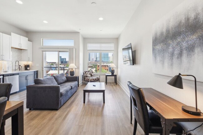 Photo - 2901 Indiana St Unit ID1289458P