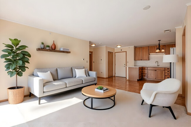 Photo - 801 N McLean Blvd