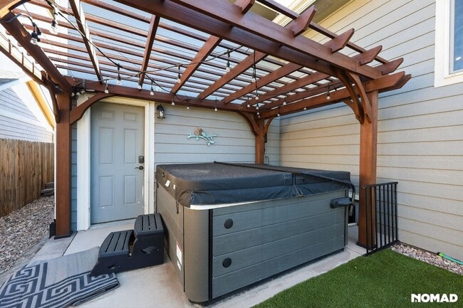 Photo - 324 Kirkland Ln