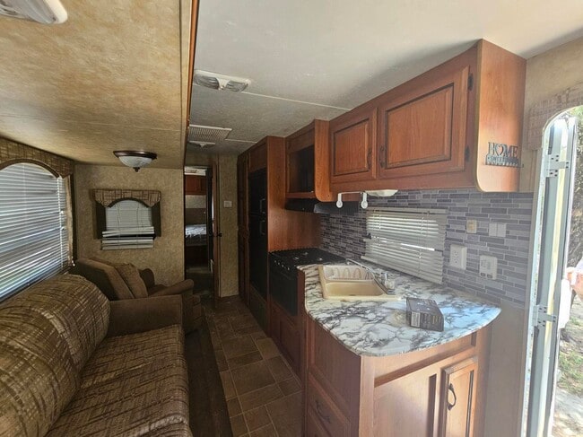 Photo - 920 Boardwalk Ln