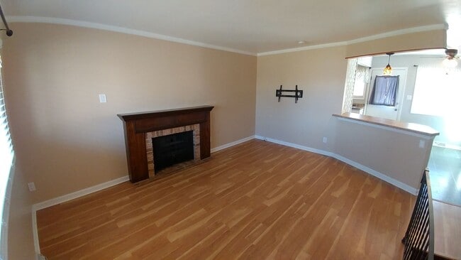 Photo - Spacious 4 bedroom 2 Bath Single Family Mt Pleasant