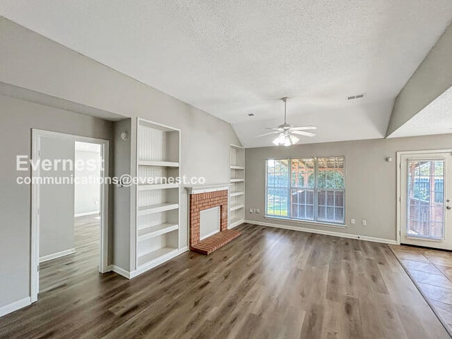 Photo - 1649 Central Trails Dr