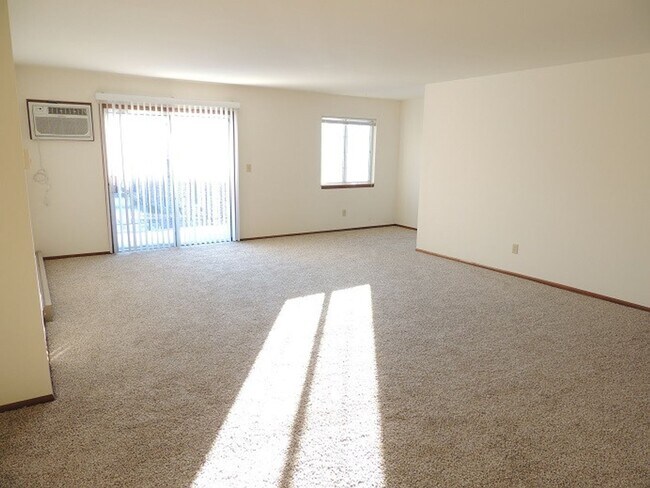 Photo - 726 Mansfield Ct Unidad 726