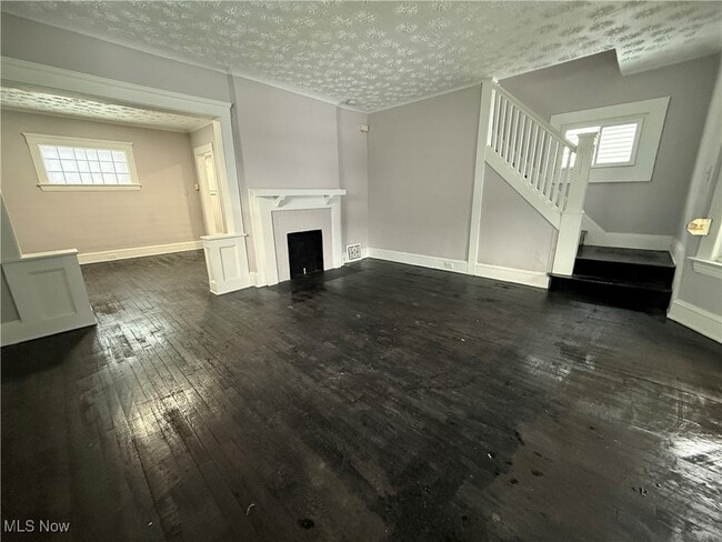 Photo - 4128 E 114th St