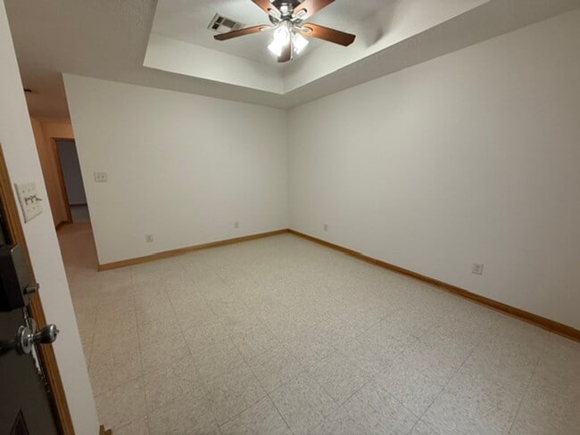 Photo - 2208 N Malcolm St Unit B