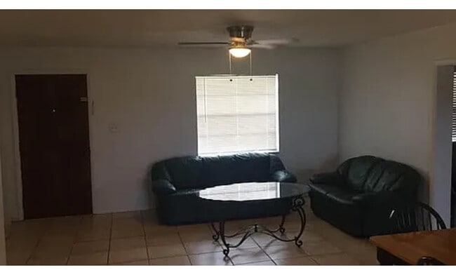 Photo - 125 Danbar Dr