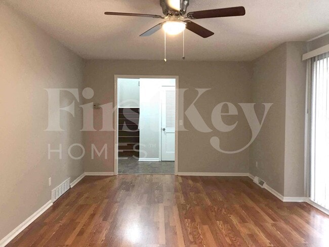 Photo - 8802 W 95th Terrace