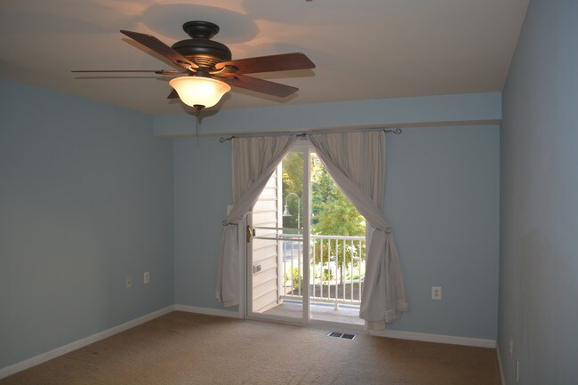 Photo - 15396 Rosemont Manor Dr