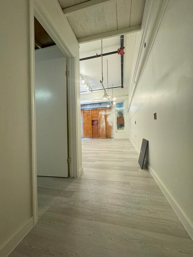 Photo - 1426 Stockton St