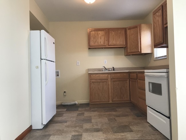 Photo - 204 Brubaker Dr