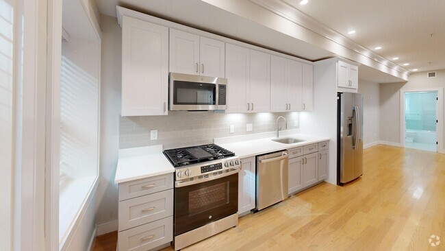 Building Photo - 230 Tremont St Unit #1 Rental