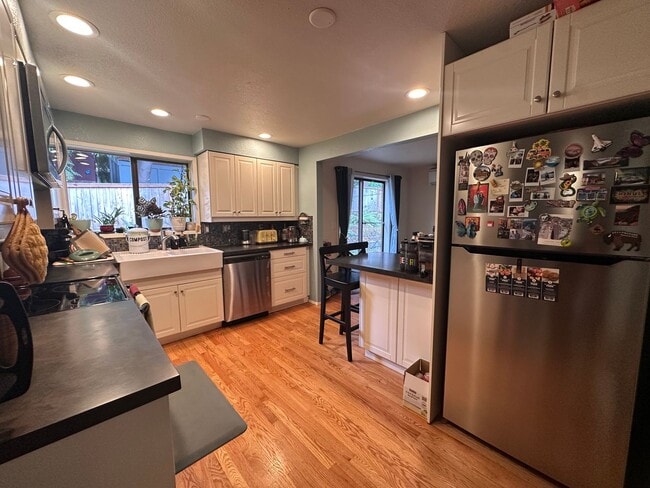 Photo - Wonderful Two-Story Seattle House ready to...