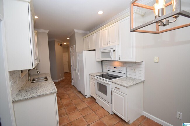 Photo - 5725 Riverbirch Dr