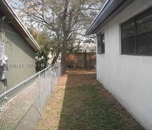 Photo - 1941 NW 152nd St