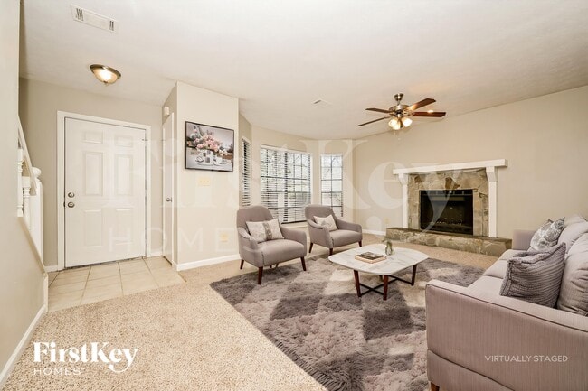 Photo - 5369 Biffle Ln