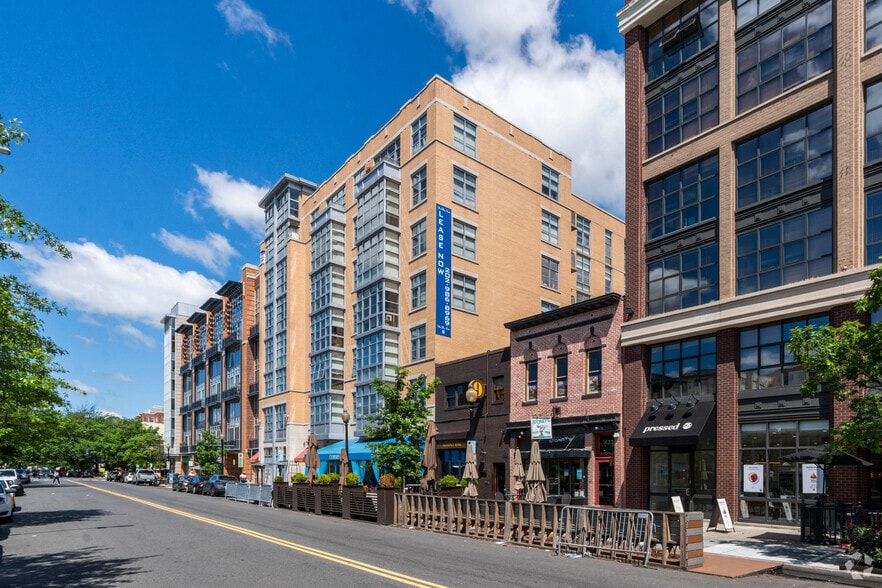 The DeSoto Apartments