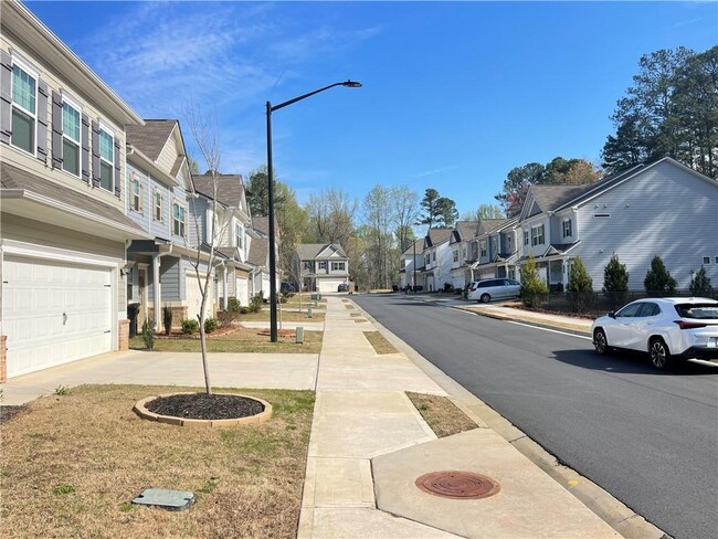 Photo - 145 Bryon Ln