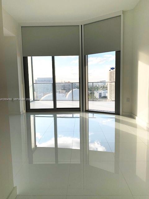 Photo - 851 NE 1st Ave Unit 2110