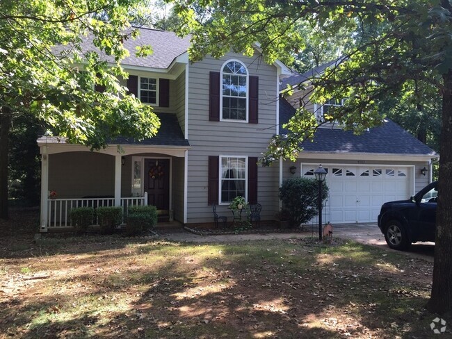 Building Photo - Spacious Home on Cul-De-Sac in Indian Trail