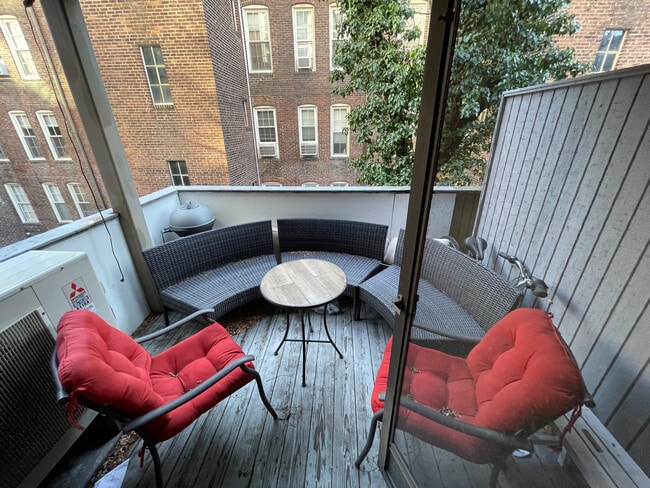 Photo - 54 Saint Germain St Unidad 2