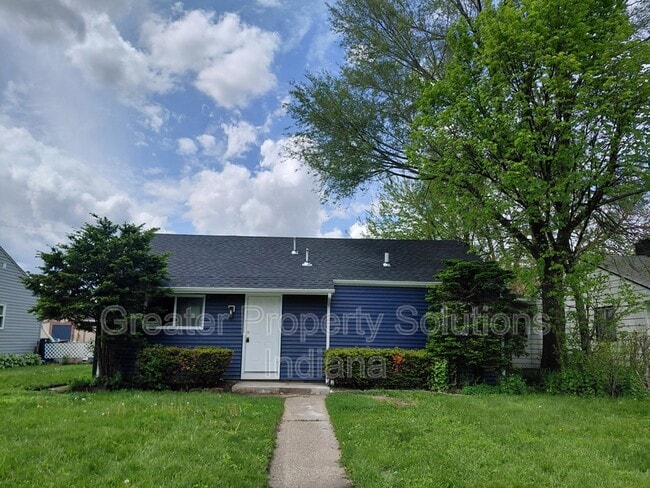 Building Photo - 7018 Chestnut Ave