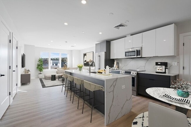 Photo - 25 2nd St Condo Unit 403