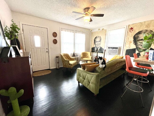 Photo - Phenomenal Downtown River View!