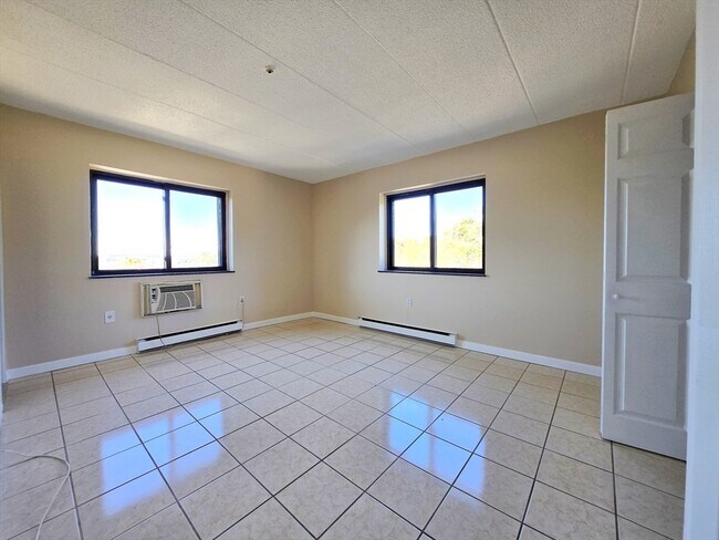 Photo - 308 Quarry St Unit 401
