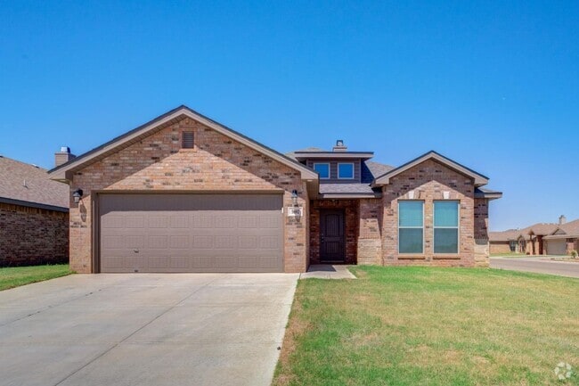 Building Photo - Quincy Park Beauty- Available Now Rental