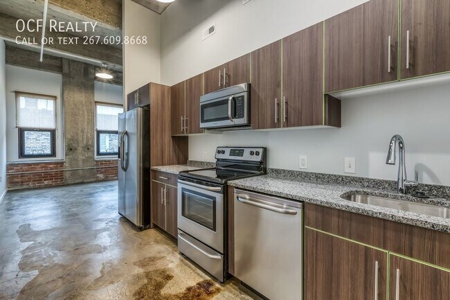 Photo - 4800 Brown St Unit 404