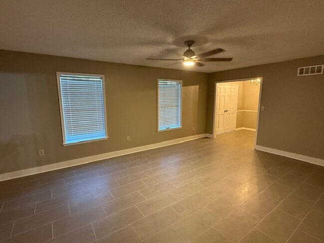 Photo - Renovated 3 Bedroom 2 Bath Home on 2 Acres!