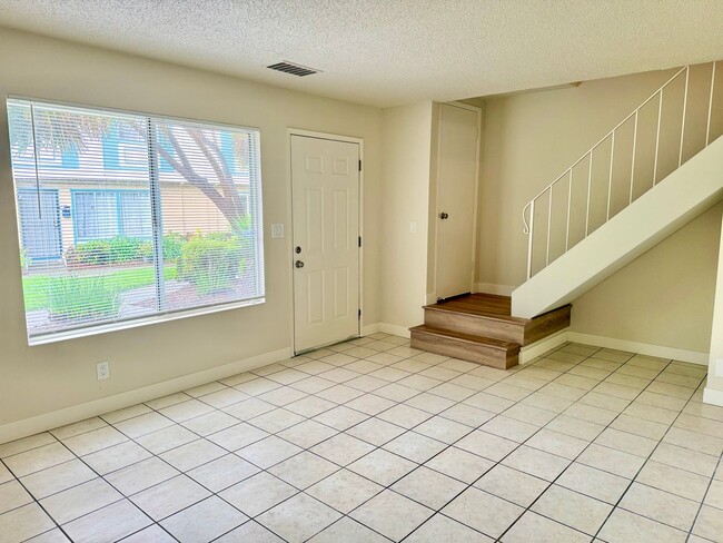 Photo - $2,890 / 2 BR - FULLY REMODELED TOWNHOME IN HAYWARD