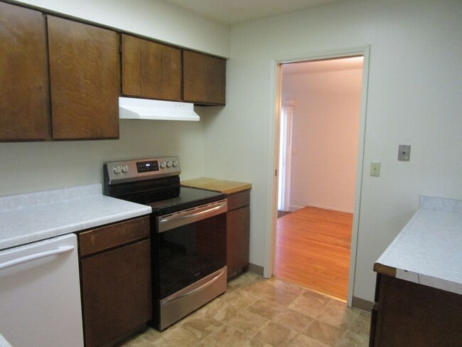 Photo - 2039 Barbour Dr