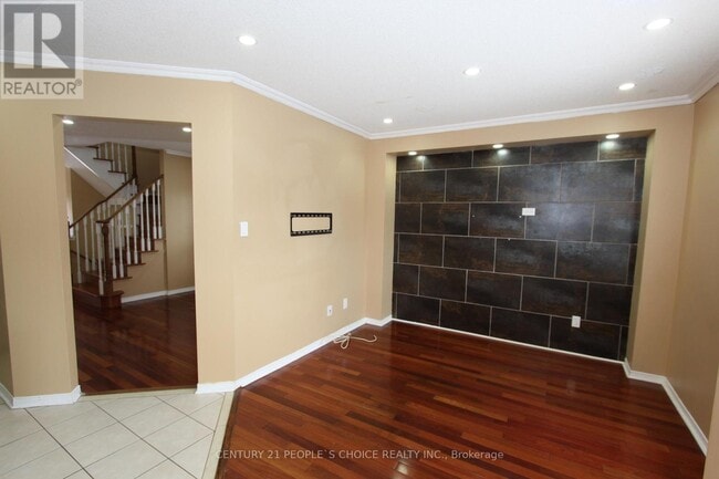 Photo - 14 Thornbush Blvd