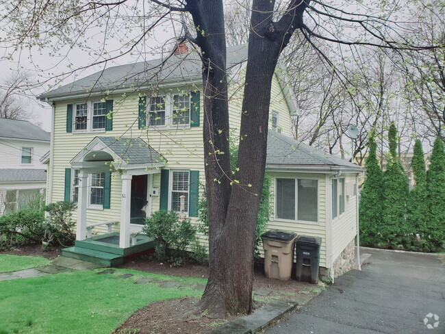 Building Photo - 61 Palmer St Rental