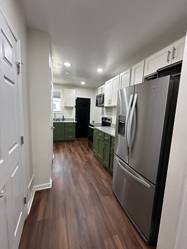 Photo - 1246 Washington Blvd