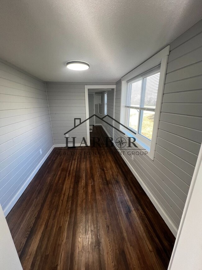 Photo - Newly Remodeled 2 Bedroom + Bonus Room Home