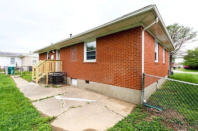 Photo - Newly updated 3 bedroom and 1 bathroom Ranch home in PRP