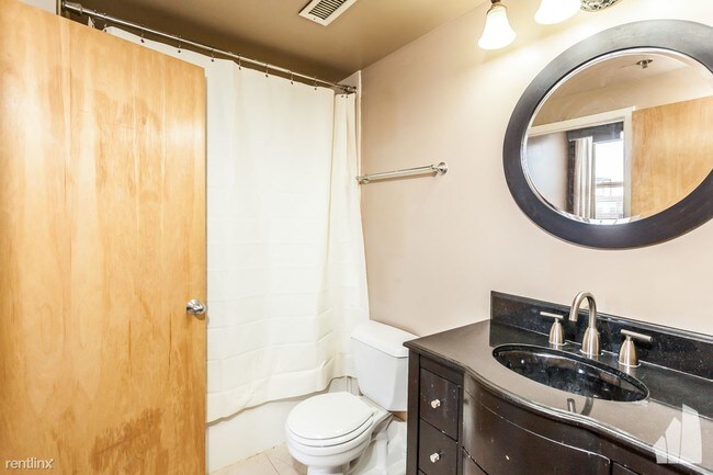 Photo - 1 br, 1.5 bath Condo - 420 S Clinton St Ap... Unidad Apt 804