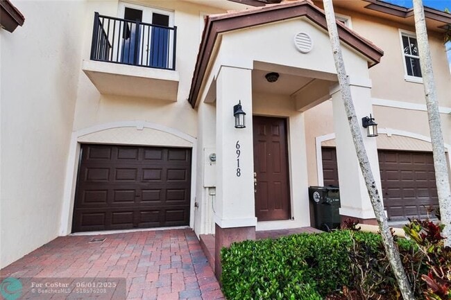 Photo - 6918 Long Pine Cir