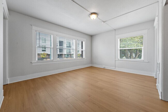 Photo - Milano Apartments